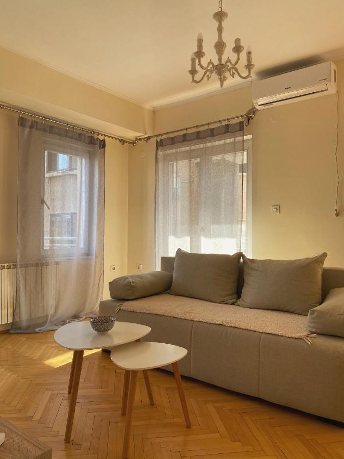 M&C Central Apartment Skopje Ngoại thất bức ảnh