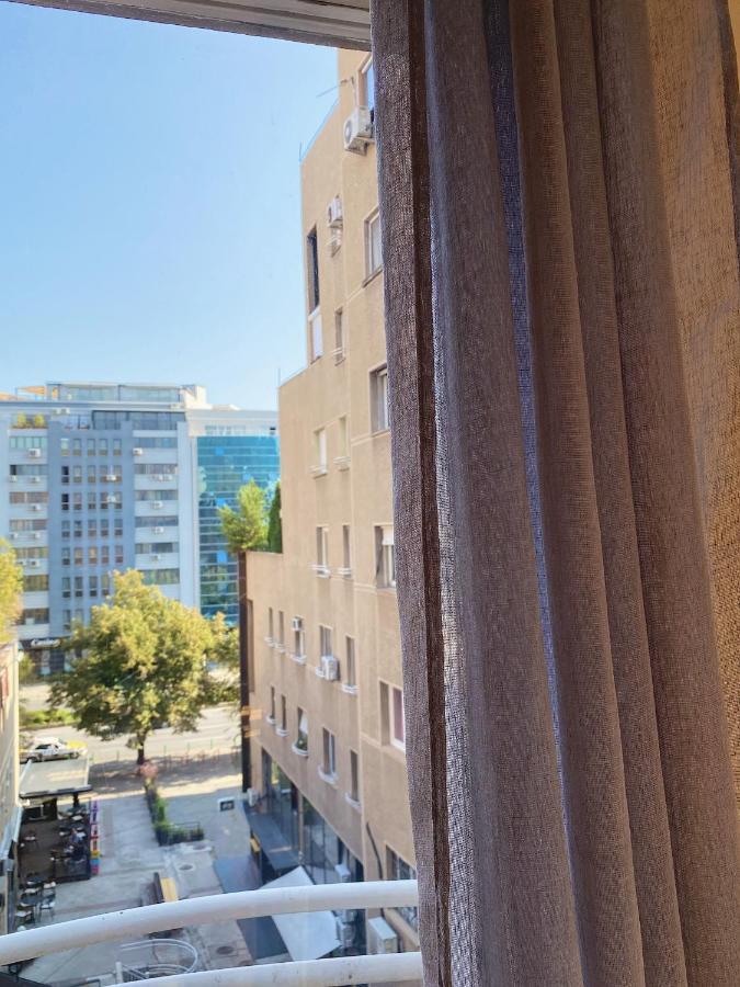 M&C Central Apartment Skopje Ngoại thất bức ảnh