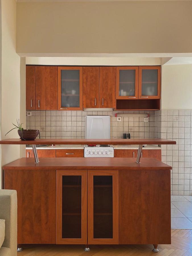 M&C Central Apartment Skopje Ngoại thất bức ảnh