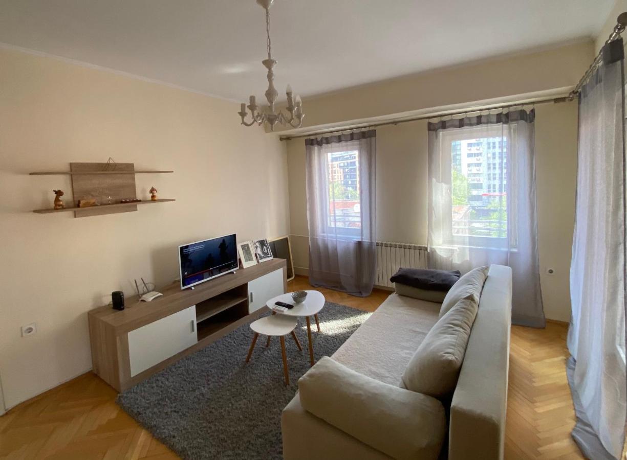 M&C Central Apartment Skopje Ngoại thất bức ảnh